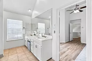 8716 Falls Rd, Irving, TX 75063 - Photo 26