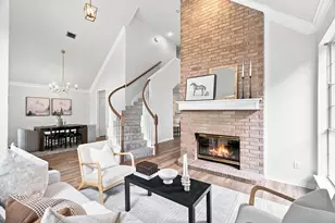 8716 Falls Rd, Irving, TX 75063 - Photo 2