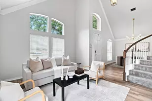 8716 Falls Rd, Irving, TX 75063 - Photo 6