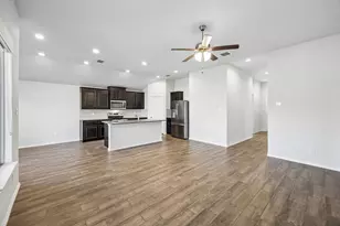 9916 Ginkgo Ln, Fort Worth, TX 76036 - Photo 6