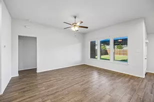 9916 Ginkgo Ln, Fort Worth, TX 76036 - Photo 8