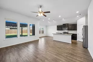 9916 Ginkgo Ln, Fort Worth, TX 76036 - Photo 4