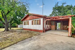 161 Arlington St, Whitney, TX 76692 - Photo 1
