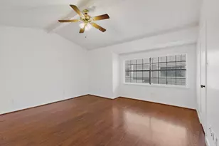 8545 Midpark Dr, Dallas, TX 75240 - Photo 20