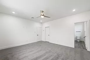 4448 Marcell Ave, Dallas, TX 75211 - Photo 12
