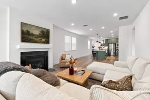 815 Sunflower Trl, Sherman, TX 75092 - Photo 2