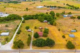 545 County Rd 1110A, Cleburne, TX 76031 - Photo 24