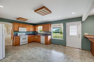 545 County Rd 1110A, Cleburne, TX 76031 - Photo 6