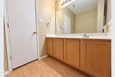 148 Spelt Lane, Dallas, TX 75241 - Photo 6