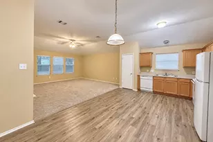 148 Spelt Ln, Dallas, TX 75241 - Photo 4