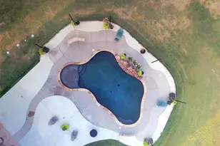 9411 Tay Ln, Justin, TX 76247 - Photo 10