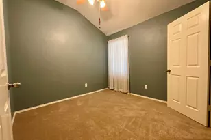 14044 Fontana Rd, Fort Worth, TX 76262 - Photo 10