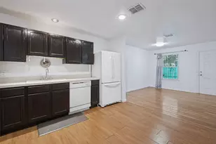 1720 Pueblo St, Dallas, TX 75212 - Photo 6