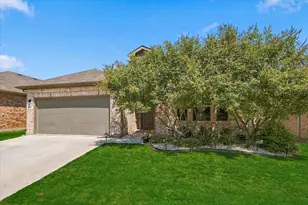 849 Finchley Dr, Fort Worth, TX 76247 - Photo 2