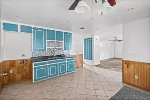 756 Thomas Ave, Hurst, TX 76053 - Photo 6