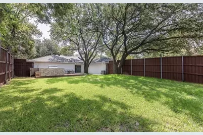 12329 Cedar Bend Drive, Dallas, TX 75244 - Photo 4