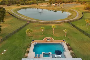 10613 Kyle Cir, Burleson, TX 76028 - Photo 38