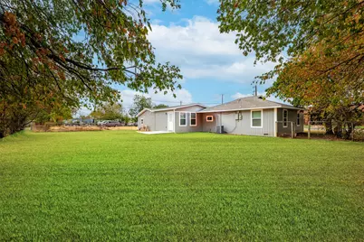 201 Deputy Larry Miller Drive, Granbury, TX 76048 - Photo 16