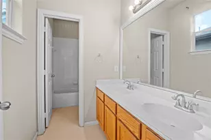 1905 Brown Thrasher Blvd, Savannah, TX 76227 - Photo 20