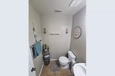 824 Green Heath Avenue, Fort Worth, TX 76120 - Photo 20