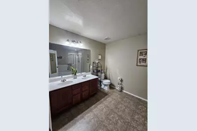 824 Green Heath Avenue, Fort Worth, TX 76120 - Photo 16