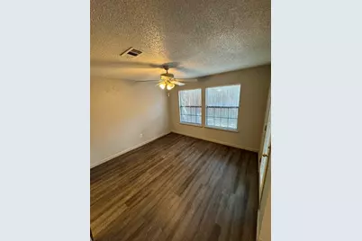 1432 Palmnold Circle W, Fort Worth, TX 76120 - Photo 10