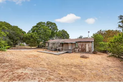 460 Valley View Drive, Azle, TX 76020 - Photo 4