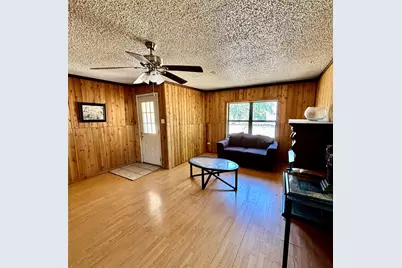 600 Travis Street, Nocona, TX 76255 - Photo 4