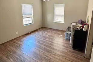 600 Travis St, Nocona, TX 76255 - Photo 8