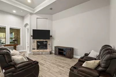 3203 Shamrock Lane, Forest Hill, TX 76119 - Photo 14
