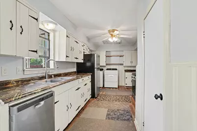 10609 Seagoville Road, Dallas, TX 75217 - Photo 6