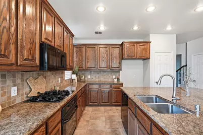 6811 Bendbrook Drive, Frisco, TX 75035 - Photo 14