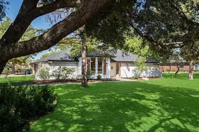 120 Park Lane, Double Oak, TX 75077 - Photo 2