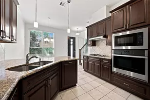 630 Patriot Ln, Irving, TX 75060 - Photo 6