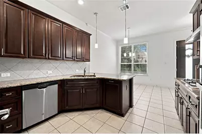 630 Patriot Lane, Irving, TX 75060 - Photo 8