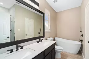 3957 Parkhaven Dr, Denton, TX 76210 - Photo 10