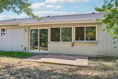 313 Meadowcreek Lane, Garland, TX 75043 - Photo 28