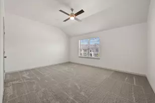 7119 Buchanan Dr, Grand Prairie, TX 75054 - Photo 14