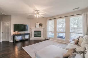 5009 Bedfordshire Dr, Fort Worth, TX 76135 - Photo 12