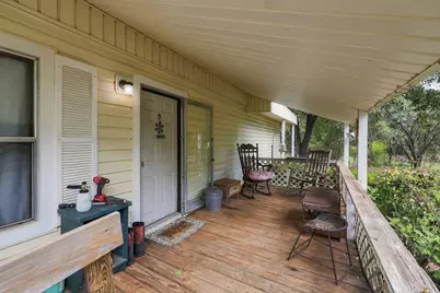 530 An County Rd 154, Palestine, TX 75801 - Photo 2