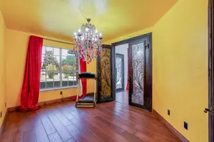 2603 Hopkins Dr, Grand Prairie, TX 75052 - Photo 8
