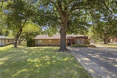 5614 Pecos Court, DeCordova, TX 76049 - Photo 4