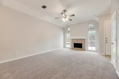 1020 Alyssa Lane, Carrollton, TX 75006 - Photo 4