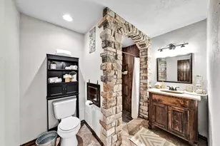 716 Brinker St, Sulphur Springs, TX 75482 - Photo 14