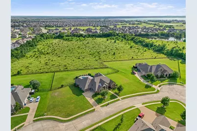 800 Yasmin Court, Heath, TX 75126 - Photo 2