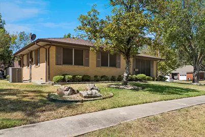 601 Line Drive, Gainesville, TX 76240 - Photo 2