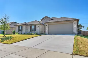 872 Alexandria Ln, Joshua, TX 76058 - Photo 2