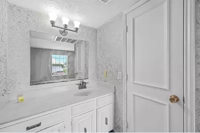 8560 Park Lane #106, Dallas, TX 75231 - Photo 14