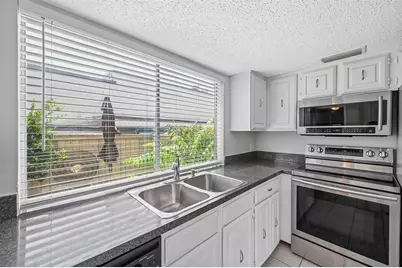 8560 Park Lane #106, Dallas, TX 75231 - Photo 10