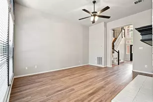 7609 Oak Knoll Dr, North Richland Hills, TX 76182 - Photo 14